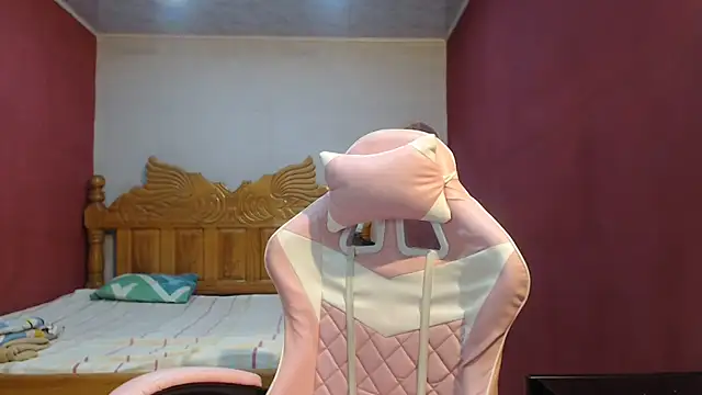 Coral0403 online show from March 13, 9:27 pm