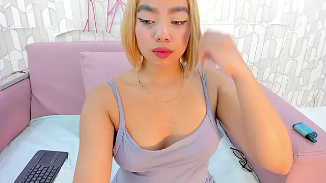 cataleyabianchi online show from June 7, 2:51 am