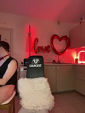 SOFYandMIKE online show from February 11, 8:54 pm