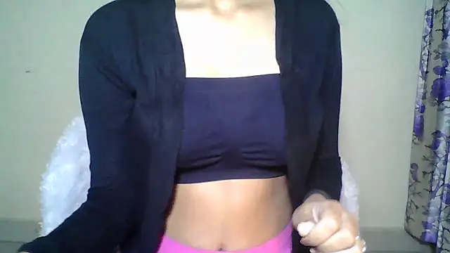 Naughty Nayra online show from December 19, 3:15 pm