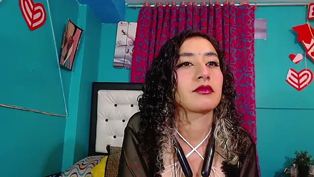 valerie mase online show from January 5, 8:12 pm