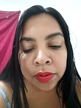 Snapshot of Brendabluee chatting on September 24, 12:53 am Brendabluee online show from September 24, 12:53 am