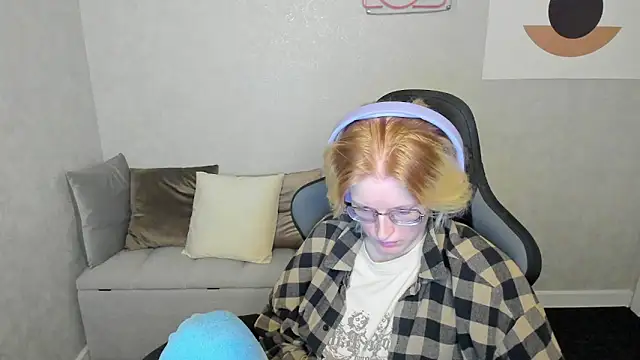 ElizabethHarpper online show from September 23, 1:59 am