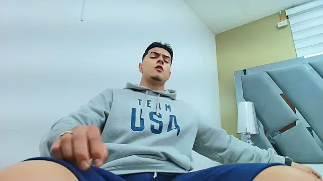 DAVID VICTORIAA online show from April 20, 1:03 pm