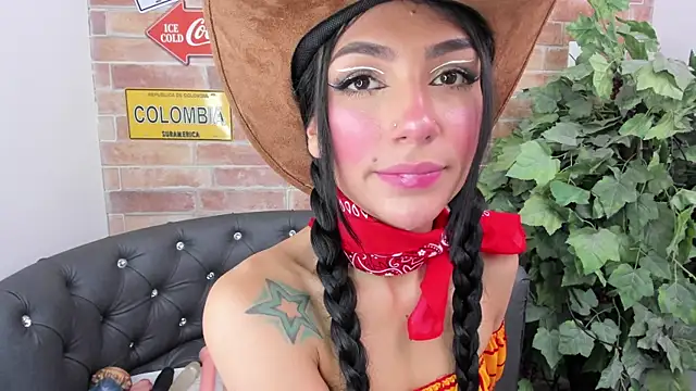 miss   evangeline online show from October 30, 3:09 am