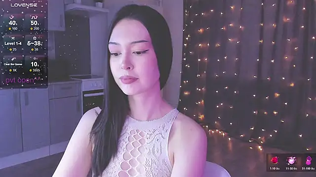 kittenrisha online show from January 11, 6:40 am