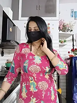Best-Couple online show from August 1, 2:35 am