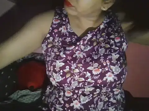 Hot-shanvi online show from May 25, 11:15 pm