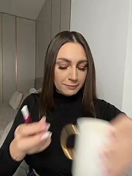 claraxjoyy online show from November 17, 5:41 am