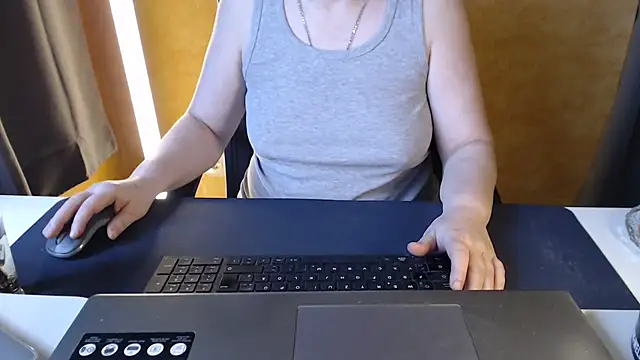 mysterious charming online show from February 21, 10:49 am