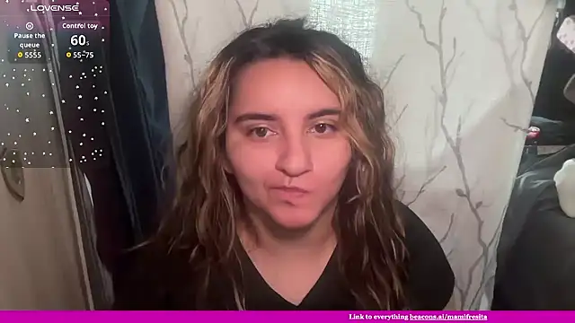 mamifresita online show from April 18, 5:26 pm