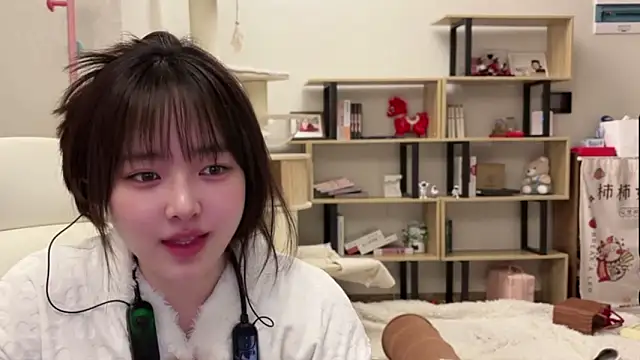 Chenjing0 online show from March 13, 1:23 pm