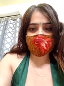 shreya1765 online show from January 9, 12:48 am