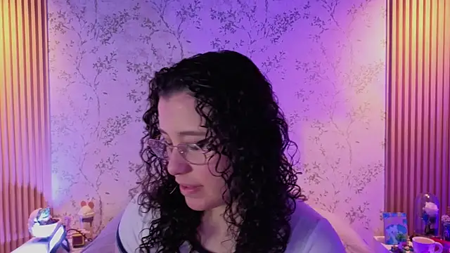 Charlotte  Miller online show from April 12, 12:30 pm