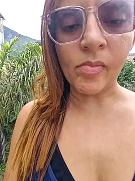 AliceRuivinha2 online show from November 23, 1:46 pm