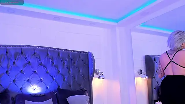 jinxv nuss online show from November 25, 10:50 am