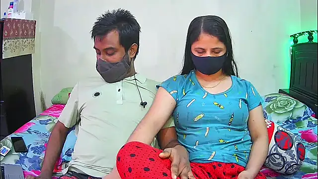 Younger Couples online show from December 18, 3:55 am