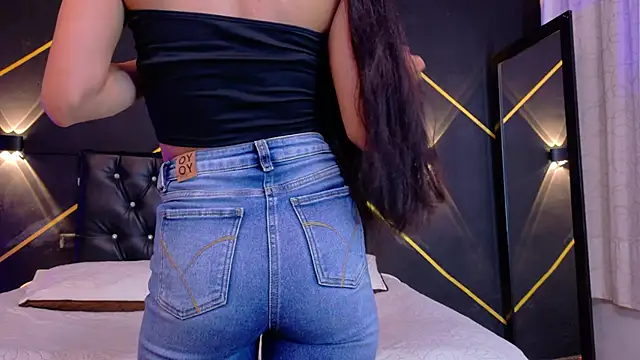 amabel zambrano online show from April 21, 7:59 am