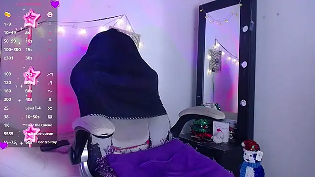 Yorkeidys1 online show from November 14, 4:34 am