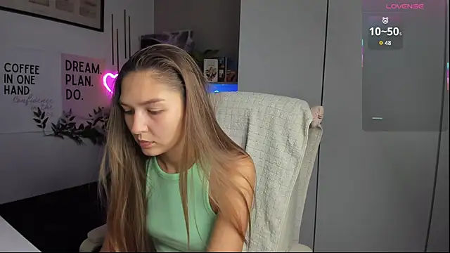 SofiaLolipop online show from November 7, 2:55 pm