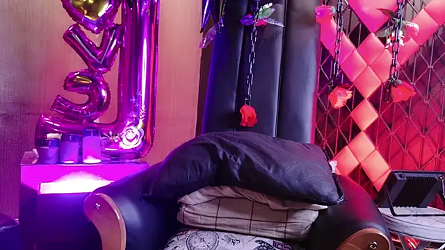 Domina-tef online show from February 14, 11:40 pm