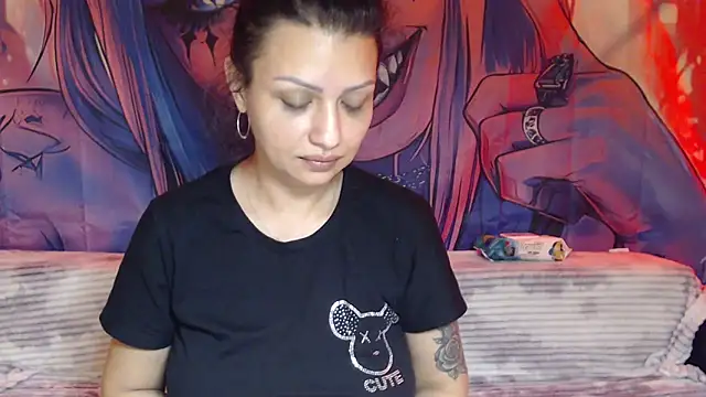rosse26830 online show from May 13, 8:36 pm