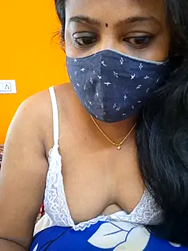 Snapshot of kanikasree chatting on September 16, 9:50 am kanikasree online show from September 16, 9:50 am