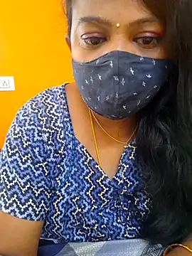 Snapshot of kanikasree chatting on October 9, 8:29 am kanikasree online show from October 9, 8:29 am