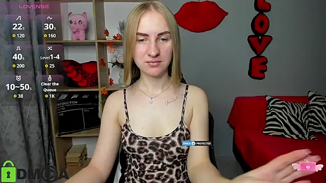 BeautyBlondy online show from November 18, 3:24 pm