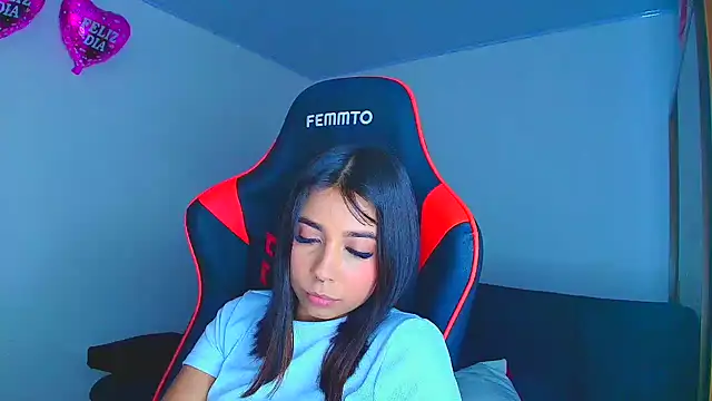 Rousse violett online show from October 7, 10:25 pm