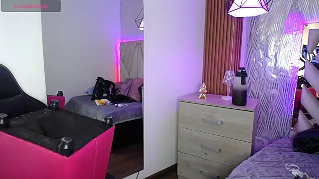 NyxAndria 1 online show from February 4, 11:19 pm