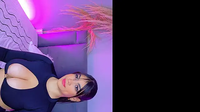 AlynAllen online show from February 15, 1:32 pm