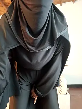 azahara faraah online show from December 20, 9:08 pm