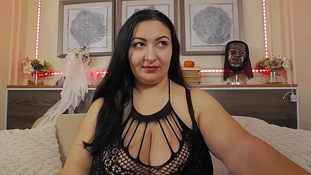 BustyEva  online show from October 31, 4:47 am