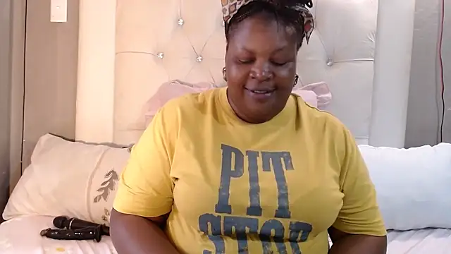 omalicha98 online show from March 2, 7:48 am