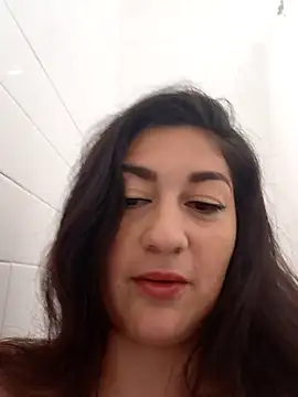 ThatMelly online show from July 24, 6:06 pm