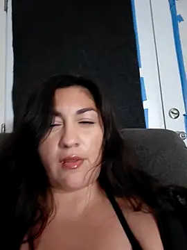 ThatMelly online show from July 23, 4:31 am