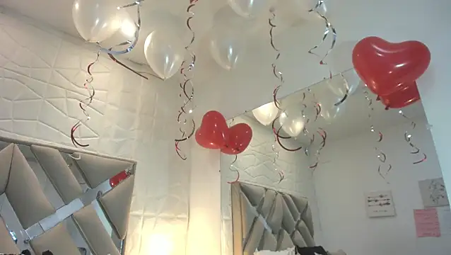 raquell moore online show from February 14, 12:51 pm