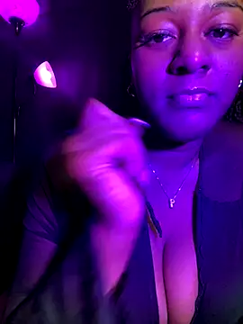 GoddessP online show from November 19, 3:17 am