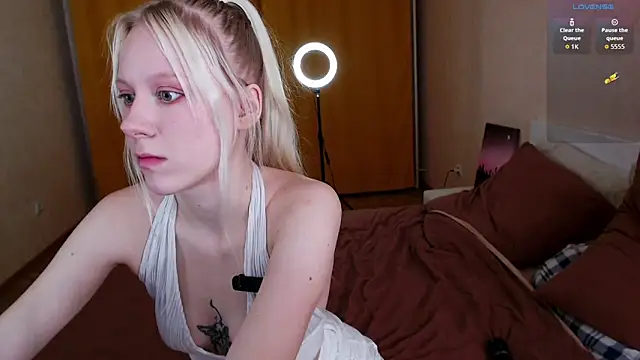 Mary Kitty88 online show from February 4, 10:13 pm