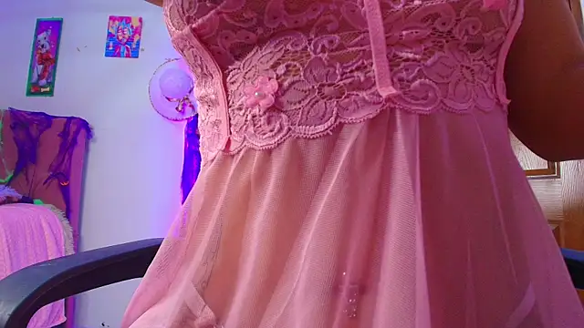 MiaFlamesxxx online show from October 16, 12:02 am