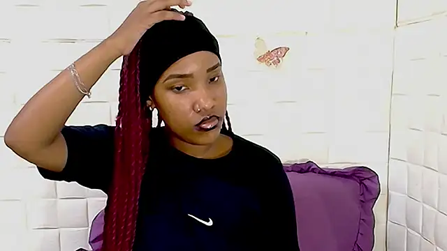 EroticSexyPrada online show from March 21, 5:51 pm