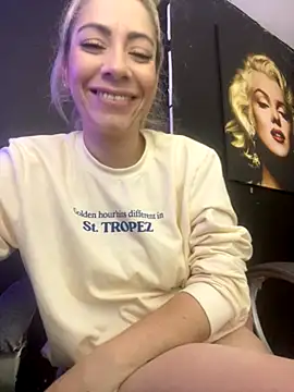 viktoria davis  online show from November 14, 12:43 am