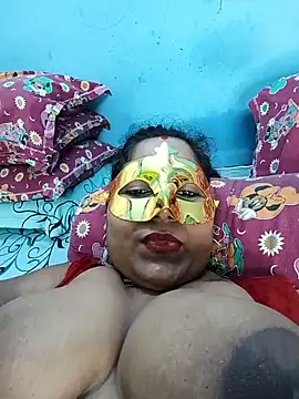 hevensex143 online show from March 23, 8:15 pm