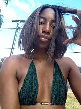 melangelo17 online show from April 18, 5:59 pm