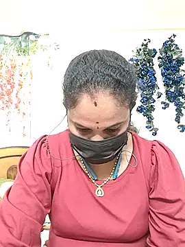 Snapshot of Tamil_Aathira chatting on October 2, 11:04 am Tamil Aathira online show from October 2, 11:04 am