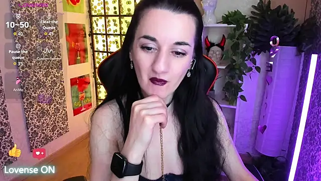 JessicaAlfo online show from April 3, 2:42 am