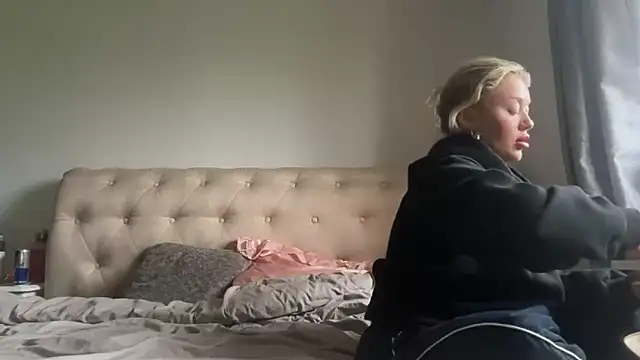 blissdimicco online show from March 4, 3:29 pm