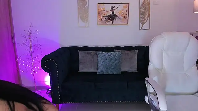 Layla Breezee online show from February 3, 12:54 pm