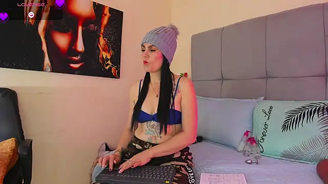 scarlet hit online show from October 22, 4:17 am